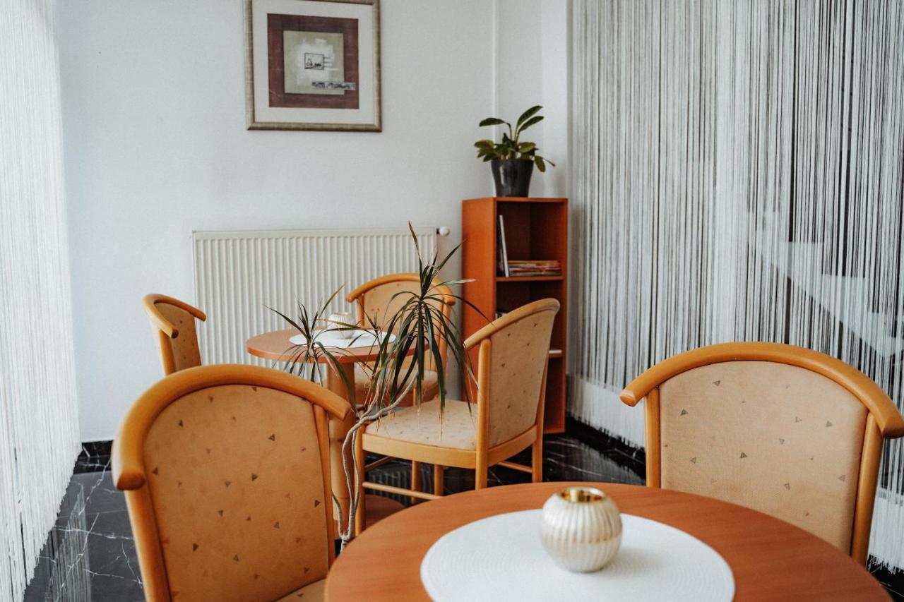 Aparthotel Dudok House Žilina Exterior foto
